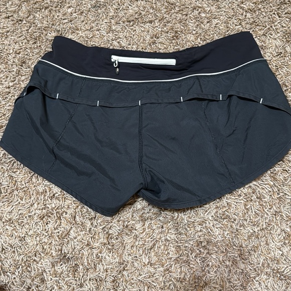 Lululemon speed shorts - Picture 2 of 4